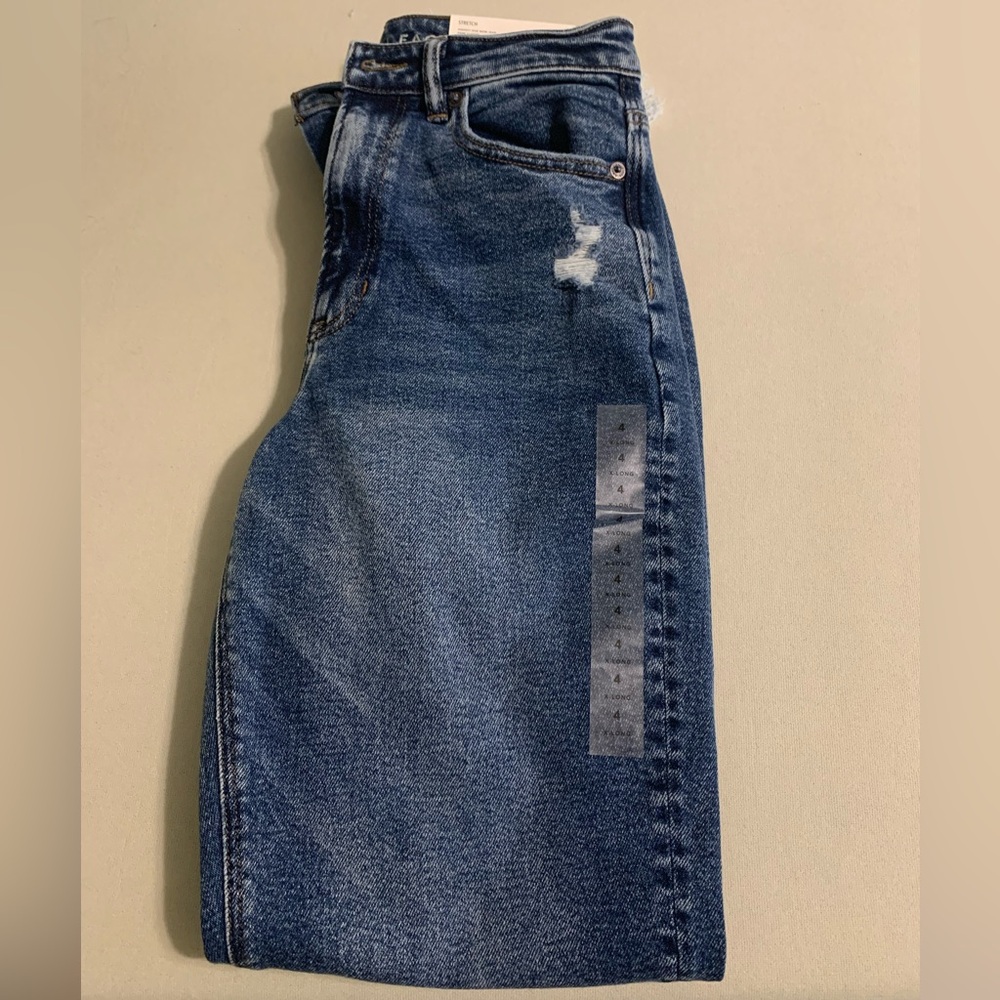 American Eagle jeans in size 4 long